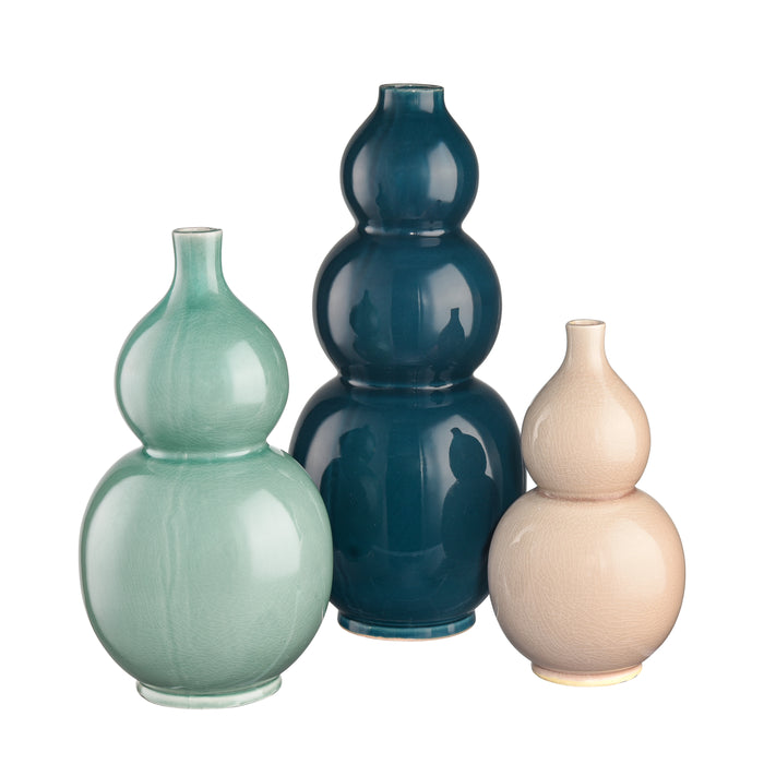 Celia Vase In Seafoam Green Finish